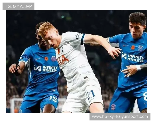 热刺前场推进更加有章法，库卢切夫斯基搓射偏高